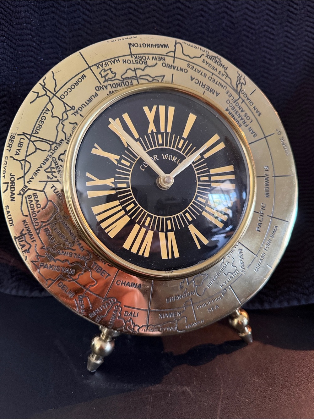 Color World Vintage-Styled World Desk  Clock - WORKING - 9.5”